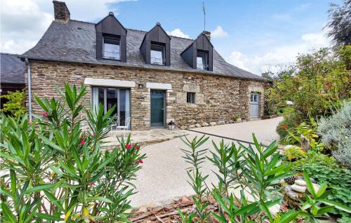 Lanouee Maison | Amazing Home In Lanouee With Wifi