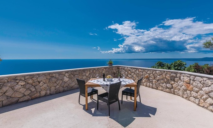 Cres Maison | Superbe maison à Lubenice avec WiFi