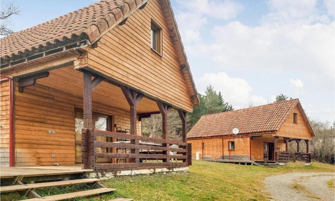 Sainte-Croix-de-Volvestre Maison | Amazing Home In Sainte Croix-Volvestre