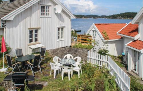 Arendal Maison | Amazing Home In Staubø With Wifi