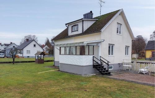 Brana Maison | Amazing Home In Strömsnäsbruk With Wifi