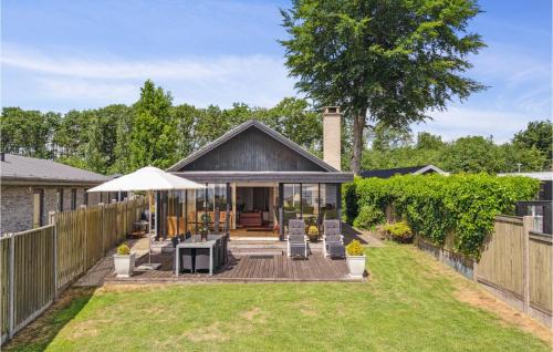 Sunds Maison | Amazing Home In Sunds With Lake View