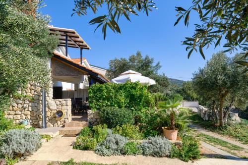 Miholascica Appartement | Amazing house, 20 m from the beach, 80 m2