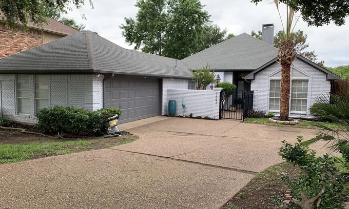 North Central Carrollton Maison | Amazing house in great location