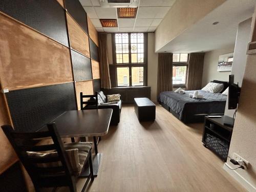 Dordrecht Appartement | Amazing independent Studio S3, City Centre Dordrecht