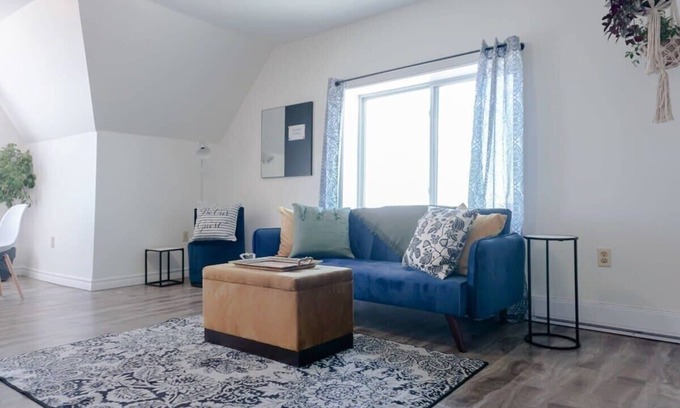 Saint John Appartement | Amazing location in Saint John 2 Br Modern Parking New