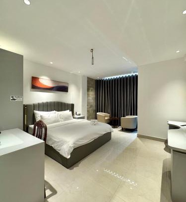 Binh Chanh Hôtel | Amazing Merit Trung Son