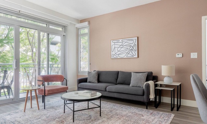 Mountain View Appartement | Amazing Mountain View 2BR w/ BBQ, Lounge & Roof, nr Shops, by Blueground