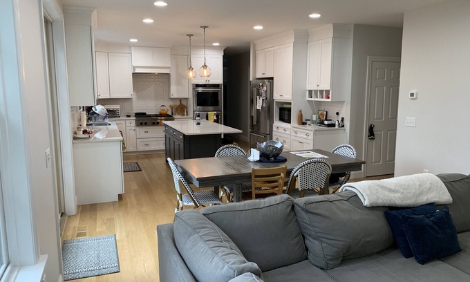 Westport Maison | Incroyable maison de nouvelle construction avec grande cour. 5 minutes pour TOUT!