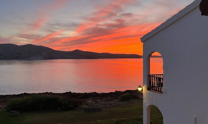 Platges de Fornells Appartement | Amazing Sea View a Paradise Cosy Apartment