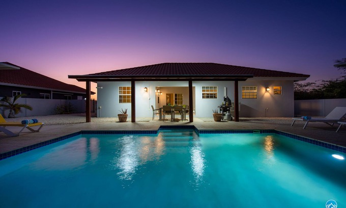 Boroncana Villa | Super vacances - villa magnifique et calme - 8 personnes - plage à 3 minutes!