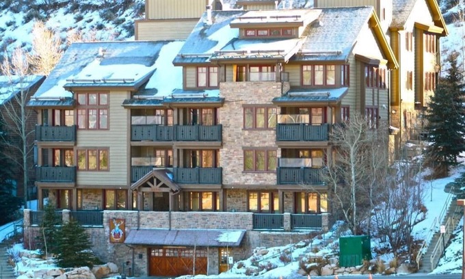 Deer Valley Copropriété | Des vues étonnantes de ce luxe condo 2 chambres, Walk To Remontées mécaniques