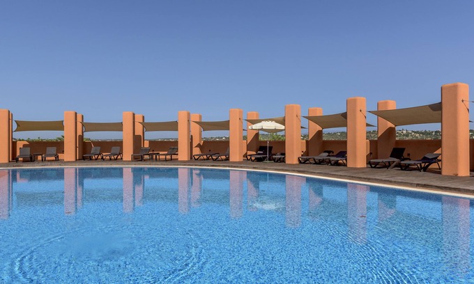 Monte Raposo Station Balnéaire | Amendoeira Golf Resort - Apartments and villas