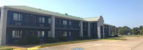 Brinkley Hôtel | America's Best Value Inn