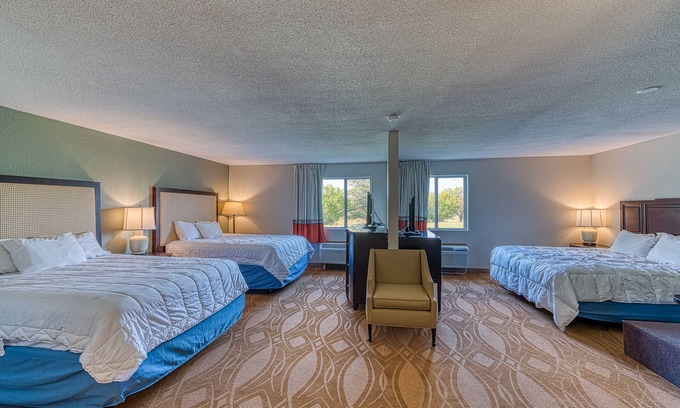 Dundee Hôtel | American Inn and Suites Dundee
