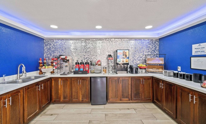 Brenham Hôtel | Americas Best Value Inn & Suites Brenham