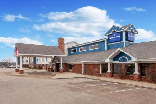 Orange Prairie Hôtel | AmericInn by Wyndham Peoria