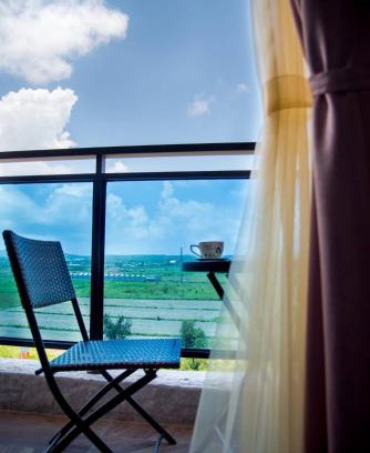 Shanjiao Maison | Amibao Resort每間房有獨立陽台 獨立衛浴有電梯可搭乘 自行入住 訂房後請留意訂房平台訊息 會將入住資訊與停車位置傳送在訊息裡