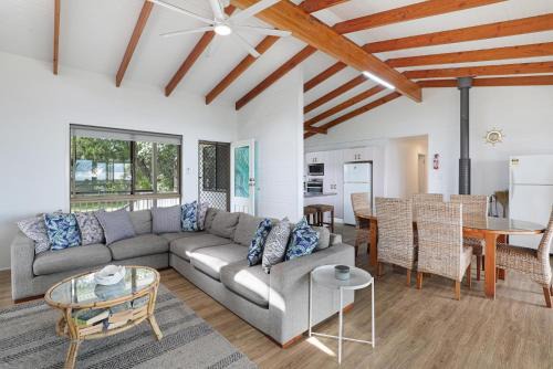 Amity Point Maison | Amity Treetops