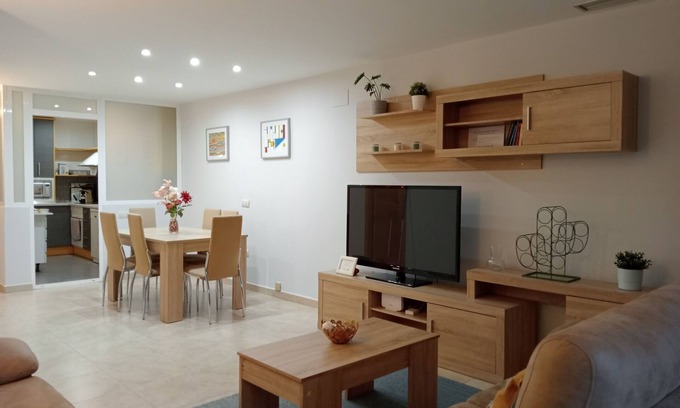 Talavera de la Reina Copropriété | Amplio Alojamiento, Céntrico y Tranquilo, Aire Ac., Wifi, Ascensor, 4 PAX