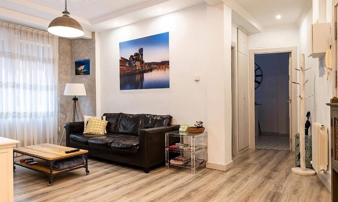 Begona Appartement | Amplio, luminoso y moderno cerca del Casco Viejo