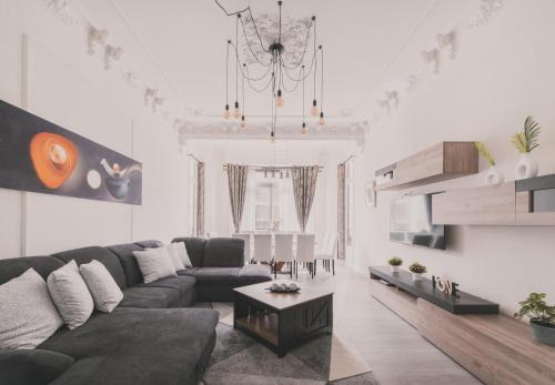 Centro Appartement | Amplio Piso de 7 habs, 4 baños sobre calle Gran Vía