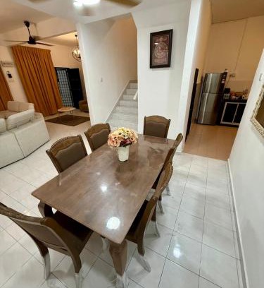 Bukit Rambai Appartement | Amy's Homestay