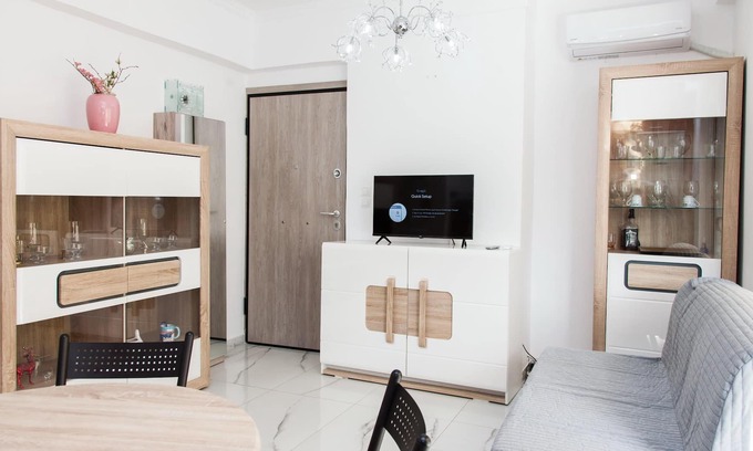 Keratsini-Drapetsona Appartement | An authentic Greek stay in Keratsini