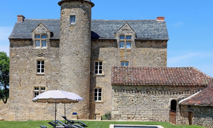 Villeneuve d'Aveyron Autre | An exceptional stay in a château with swimming pool - Luxury, charm and nature