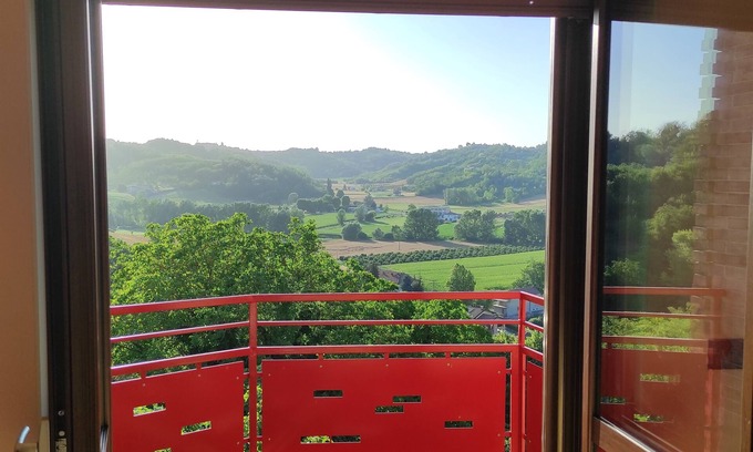 Mombercelli Appartement | An oasis of quiet and elegance in the heart of Monferrato