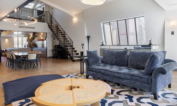 12th Arrondissement Maison | Un somptueux 3-BR/3BAavec Gouvernante & Services à Bastille
