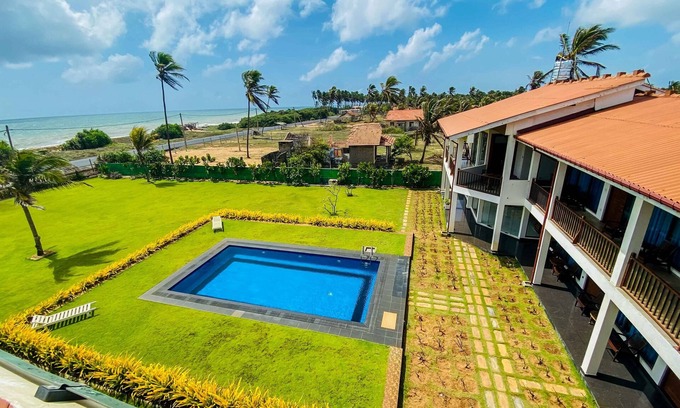 Iranawila Hôtel | An unique hotel by the Indian Ocean!