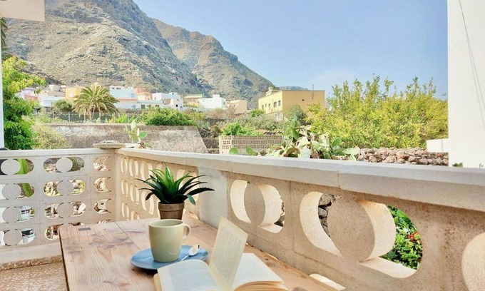 Punta del Hidalgo Appartement | Maison Ana avec balcon