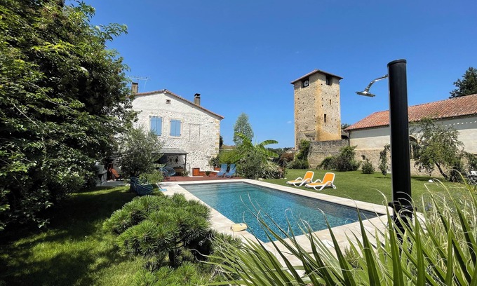 Beauchalot Maison | Ancien Presbytère du 17eme sur 1750 m2 de jardin arboré