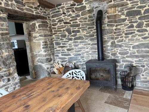 Prades-d'Aubrac Maison | Ancienne épicerie