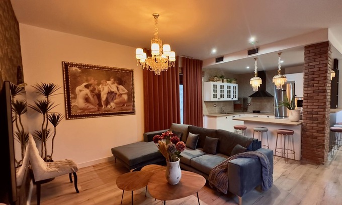 Granada Maison | Andalusian Hideaway a 10 Minutos del Corazón de Granada