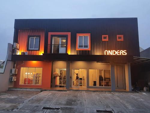 Binong Hôtel | Anders Permata Millenium