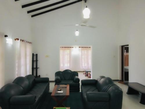 Deniyaya Hôtel | Andres Bungalow