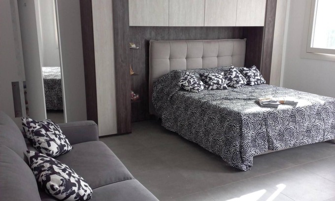 Pigneto Appartement | Andrewsuite rome center san giovanni living in pigneto....
