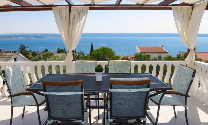 Maslenica Appartement | Andrijana by Interhome