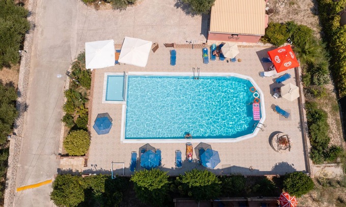 Ano Vasilikos Appartement | Anemomylos Studios - 1 Bedroom Apartment G.F. N4