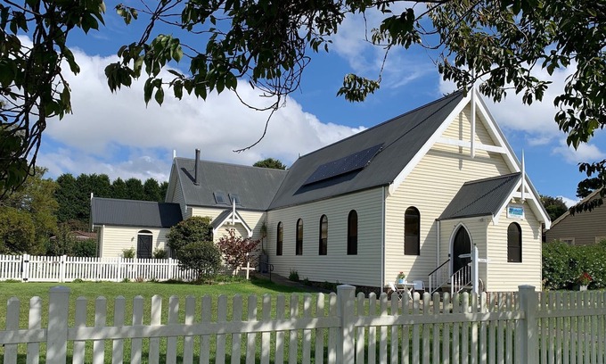 Robertson Maison | Angel Place church built in 1895, with a unique creative interior.