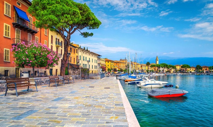 Cecina Maison | Angela -terrace & Beautiful View Lake