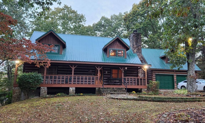 Lookout Mountain Cabine | 🏕️ Angels Cabin, Firepit, Pool Table, LKT Mountain - Chattanooga Dwtn15 min!