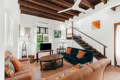 Playa Hermosa Maison | Angels Mar Villa Hermosa 2b2b European Villa