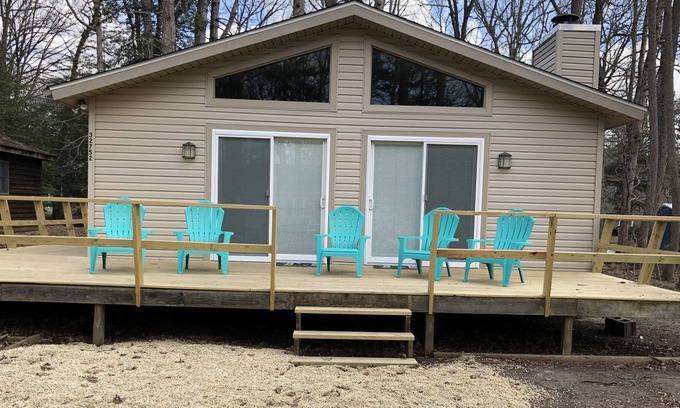 Rehoboth Beach Maison | Angola by the Bay Cozy 2-Bedroom Home