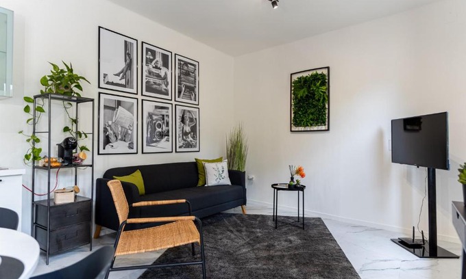 Colugna Appartement | [Angolo45]Vista Inedita su Udine