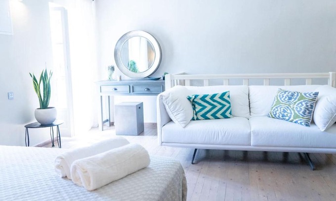 Fiskardo Appartement | Anna Maria's, cozy studio in the heart of Fiscardo