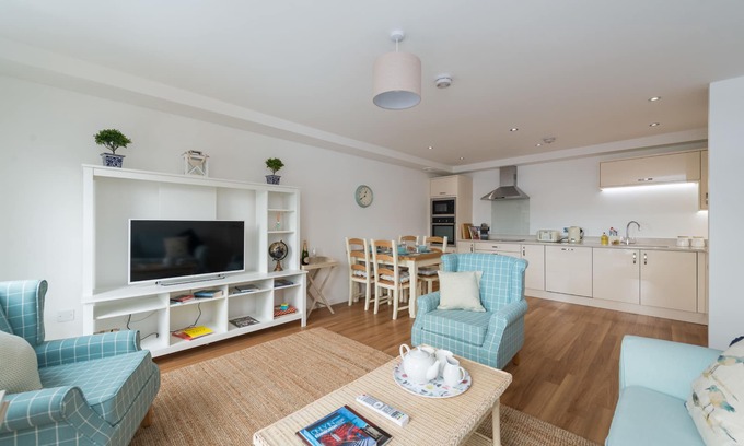 Bonnington Cottage | Appartement Central avec Parking, 2 chambres et 2 salles de bain