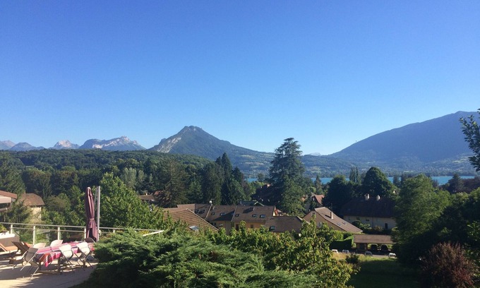 Menthon-Saint-Bernard Maison | Annecy, Menthon st Bernard, chemin Beauregard